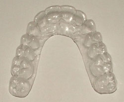 Retainer